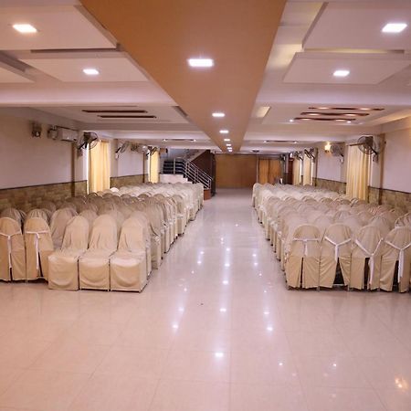 העיר בנגלור Smilestay Bns Lodge מראה חיצוני תמונה